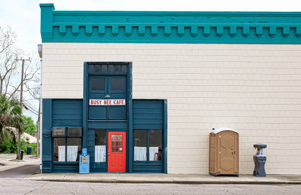 Best Luxury portable toilet rental  in Arnold, CA